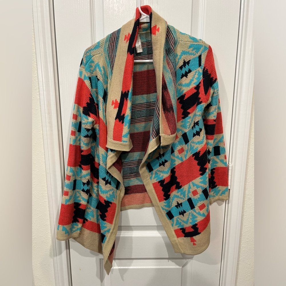 Women’s Aztec/Western Print Cardigan Sweater